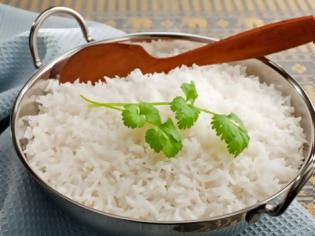 Φωτογραφία για Πώς θα συντηρήσετε το ρύζι που περίσσεψε ώστε να μην κινδυνεύσει η υγεία σας;