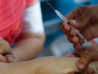 Φωτογραφία για Κατά 300% αυξήθηκαν τα κρούσματα ιλαράς από τις αρχές του έτους, σύμφωνα με τον ΠΟΥ