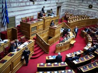 Φωτογραφία για Βουλή: Ψηφίστηκε το νομοσχέδιο του υπουργείου Εθνικής Άμυνας