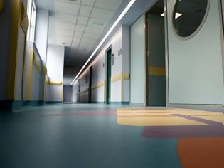 Φωτογραφία για Πώς οι κουρτίνες στα νοσοκομεία απειλούν την υγεία των ασθενών