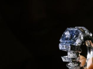 Φωτογραφία για Σπάνιο μπλε διαμάντι 20 καρατίων εξορύχθηκε στη Νότια Αφρική