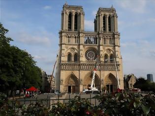 Φωτογραφία για Notre Dame: Στο ενδεχόμενο του βραχυκυκλώματος επικεντρώνονται οι έρευνες