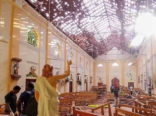 Φωτογραφία για Σε 290 ανέρχονται οι νεκροί στη Σρι Λάνκα - Η ισλαμιστική οργάνωση που βρίσκεται πίσω από τις επιθέσεις και οι πανηγυρισμοί οπαδών του ISIS