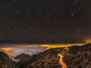 Φωτογραφία για Meteors, Comet, and Big Dipper over La Palma