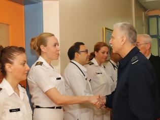 Φωτογραφία για Επίσκεψη Αρχηγού ΓΕΕΘΑ σε Στρατιωτικά Νοσοκομεία των Ενόπλων Δυνάμεων