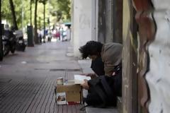 Ανδρες, 51 ως 65 ετών, με προβλήματα υγείας...