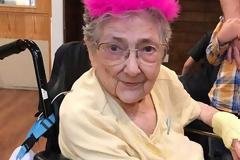 Έως τα 99 χρόνια της έζησε μία γυναίκα παρόλο που είχε τα όργανά της σε λάθος θέσεις!