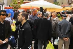 Επίσκεψη του Κώστα Παλάσκα και υποψηφίων συμβούλων στην Λαϊκή Αγορά της πόλης των Γρεβενών (εικόνες)