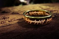 Το δαχτυλίδι του Γύγη – Ένας ΜΥΘΟΣ του Πλάτωνα που ενέπνευσε την ταινία «Άρχοντας των Δαχτυλιδιών»