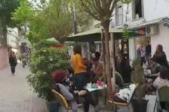 Χαμός στο Twitter για τον «αντιστασιακό» Καρανίκα που... φωνάζει την αστυνομία!