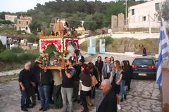 Στολισμός και περιφορά επιταφίου στο Αγράμπελο