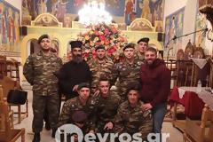 Αλεξανδρούπολη: Για πρώτη φορά καταδρομείς κουβάλησαν τον Επιτάφιο