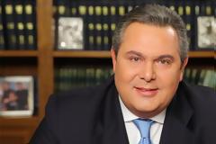 «Tο Άγιο Φως της Ανάστασης να ζεστάνει τις ψυχές όλων μας»...