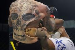 Το  σκληρό πρόσωπο των πολεμικών τεχνών - Δείτε τις φωτογραφίες