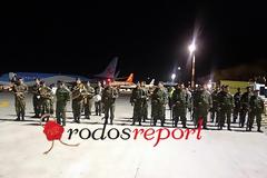 Με καθυστέρηση το Άγιο Φως στη Ρόδο – Στις 23.30 θα φτάσει