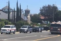 ΗΠΑ: Ένοπλος άνοιξε πυρ σε συναγωγή στο Σαν Ντιέγκο...