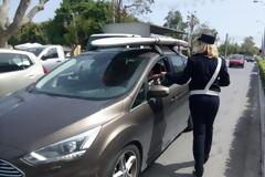 Αλκοολόμετρα μοίρασε στους οδηγούς η Τροχαία Χανίων