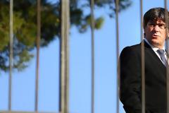 Απαγορεύουν στον Πουτζδεμόν να είναι υποψήφιος...