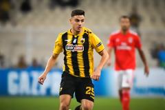 Δεν βιάζονται στην ΑΕΚ για τον Γαλανόπουλο