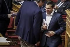 Συναγερμός για την ψήφο εμπιστοσύνης ή δυσπιστίας...