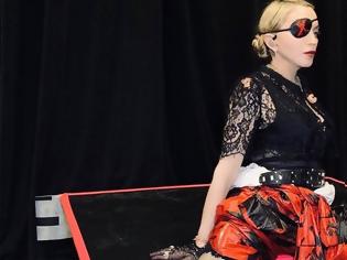 Φωτογραφία για Η Μαντόνα θα δώσει 5 εκατ. δολάρια από την τσέπη της για την εμφάνισή της στα Billboard Music Awards