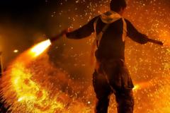 Βάρβαρα έθιμα: Πότε ξεκίνησαν, τι συμβολίζουν, ο φόρος αίματος που έχουν κοστίσει