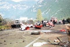 Καμένα Βούρλα: 20 χρόνια από την τραγωδία που συγκλόνισε την Ελλάδα