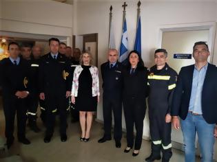 Φωτογραφία για Επίσκεψη της Κατερίνας Παπακώστα στις Πυροσβεστικές Υπηρεσίες Βέροιας, Έδεσσας και Νάουσας