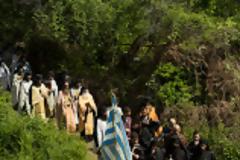 11980 - Μια λιτανεία τελείωσε. Μια λιτανεία άρχισε. Μια λιτανεία συνεχίζεται… (Μωυσής Μοναχός Αγιορείτης)