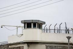 Βρετανικό δικαστήριο δεν εκδίδει καταδικασμένη στην Ελλάδα εξαιτίας των συνθηκών στις φυλακές