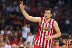 Ο Μπλατ μπορεί να στηριχτεί στον Αγραβάνη