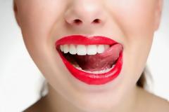 Γεύση αίματος στο στόμα: Τι μπορεί να σημαίνει