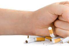 Ο περίεργος τρόπος διακοπής του καπνίσματος που προτείνουν οι επιστήμονες!