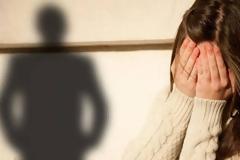 Στον ανακριτή ο 74χρονος που βίαζε 23χρονη με νοητική υστέρηση