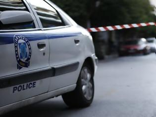 Φωτογραφία για Ηράκλειο: Πήγαν να… σουβλίσουν τους αστυνομικούς σαν τ' αρνιά!