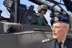 Ο Α/ΓΕΣ Αντγος Γ. Καμπάς τιμά την Αεροπορία Στρατού