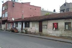 Κυρά-Λωξάντρα, θα με πας στο Μπαλουκλί;