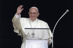 Επίσκεψη του Πάπα την Κυριακή στη Βουλγαρία και τα Σκόπια την Κυριακή