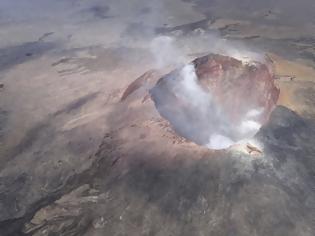 Φωτογραφία για Αμερικανός στρατιώτης έπεσε στο ηφαίστειο Κιλαουέα και επέζησε