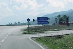 Αλβανία: Aντίδραση της ελληνικής μειονότητας για την αφαίρεση δίγλωσσων πινακίδων