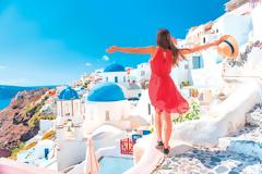 Σε ρυθμούς Brexit και τουρκικής λίρας η τουριστική σεζόν