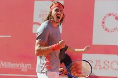 Το σήκωσε ο Τσιτσιπάς