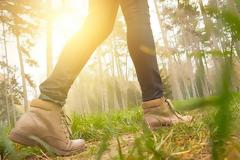 Ποια προβλήματα μπορείτε να αποφύγετε περπατώντας μόλις 10 λεπτά την ημέρα;