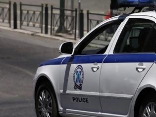 Φωτογραφία για Θεσσαλονίκη: Άρπαξε αλυσίδα από τον λαιμό 61χρονης και χτύπησε αστυνομικό για να μην συλληφθεί