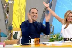 Πρώτοι οι  «Φωλιά των Κου Κου» για τον Απρίλιο στην ώρα μετάδοσης τους!