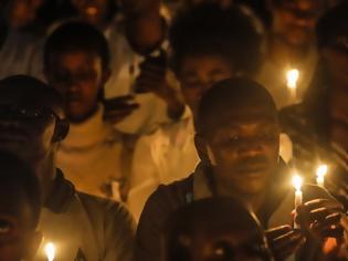 Φωτογραφία για Ρουάντα: Ενταφιάστηκαν 25 χρόνια μετά τα λείψανα 85.000 θυμάτων της γενοκτονίας