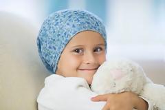 Λευχαιμία. Τι είναι και ποιοι κινδυνεύουν; Υπάρχει θεραπεία και πώς είναι η ζωή του αρρώστου μετά την ίαση;