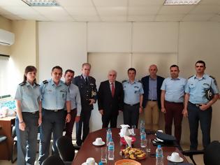Φωτογραφία για Οι Αξιωματικοί Ανατολικής Μακεδονίας-Θράκης με τον κ.Αρχηγό και τον Επιθεωρητή Βορείου Ελλάδος