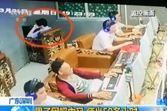 Ήταν καθισμένος σε ίντερνετ καφέ για 2 μέρες - Κανείς δεν είχε καταλάβει τι είχε συμβεί