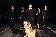 Ξεκίνησαν τα Μαθήματα Πολέμου ΙΙ και τα εισιτήρια για τις 3 πρώτες παραστάσεις έχουν ήδη εξαντληθεί.